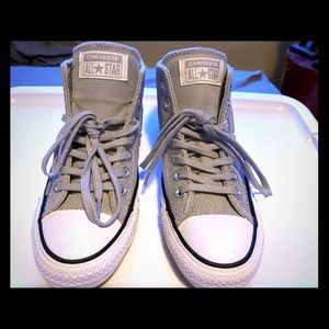 womens Converse Size 6